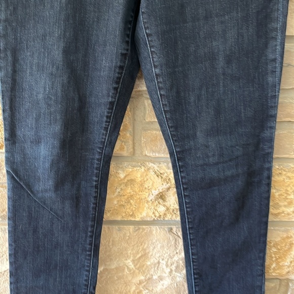 Gap Curvy Skinny Jeans Size 30/10r - Picture 3 of 14
